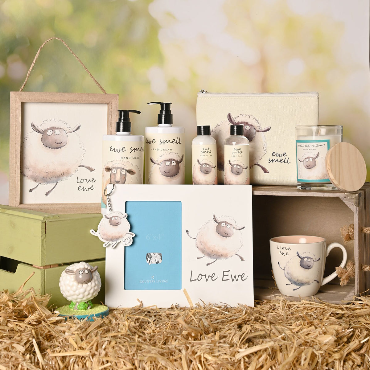 The Funny Farm Sheep Figurine "Love Ewe"