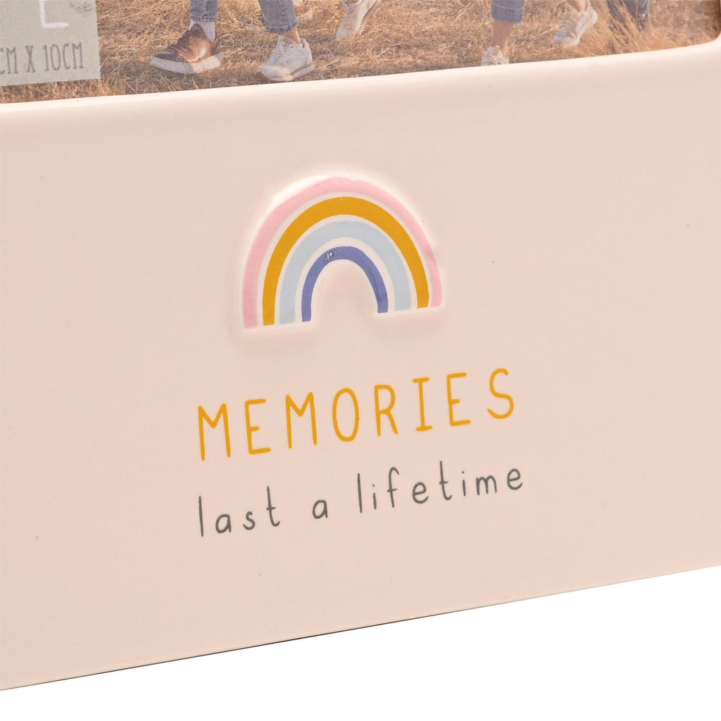 Love Life Photo Frame 4" x 6" - Memories