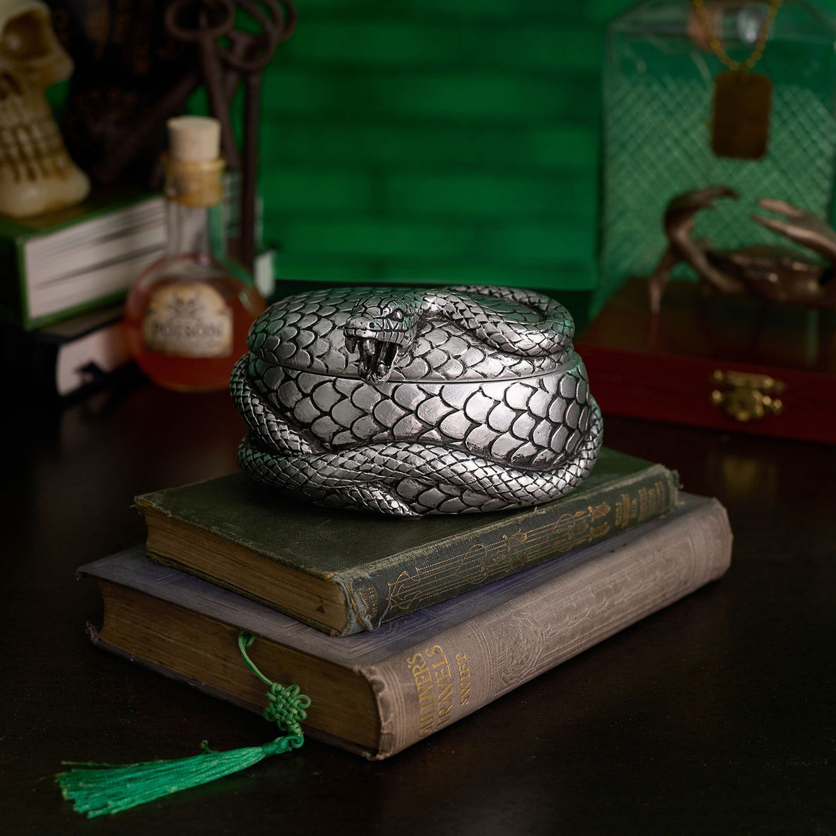 Warner Bros Harry Potter Dark Arts Trinket Box - Nagini