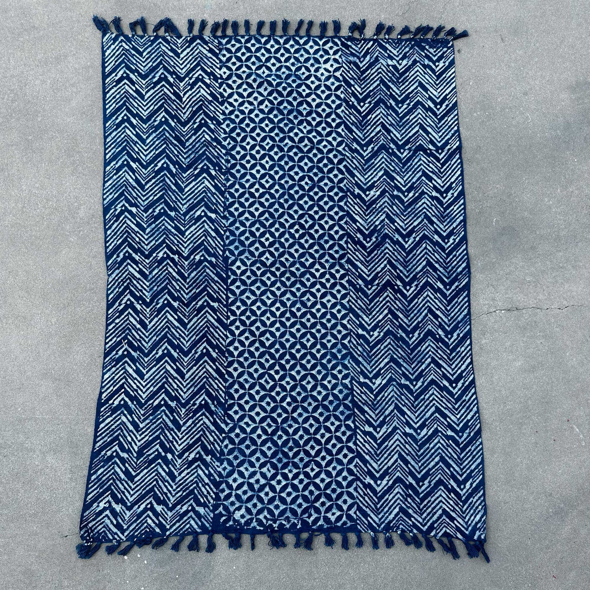 Handmade Indigo Throw - 170x120cm - Namoona Waves product image 2