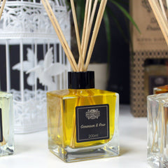 200ml Geranium & Rose Essential Oil Reed Diffuser product image
