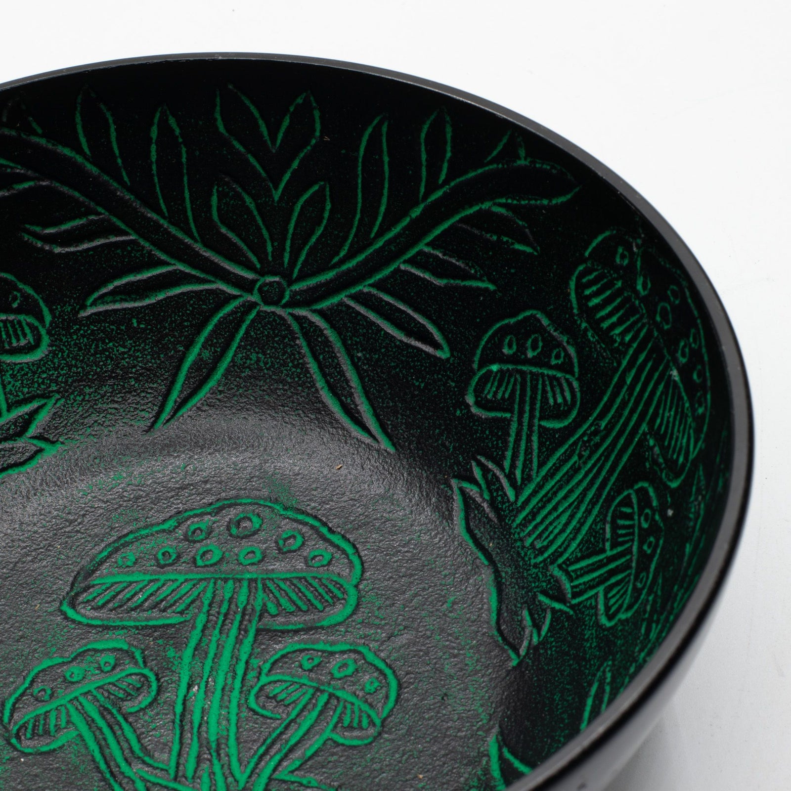 Aluminum Singing Bowl - Magic Mushroom - Green (20cm) product image