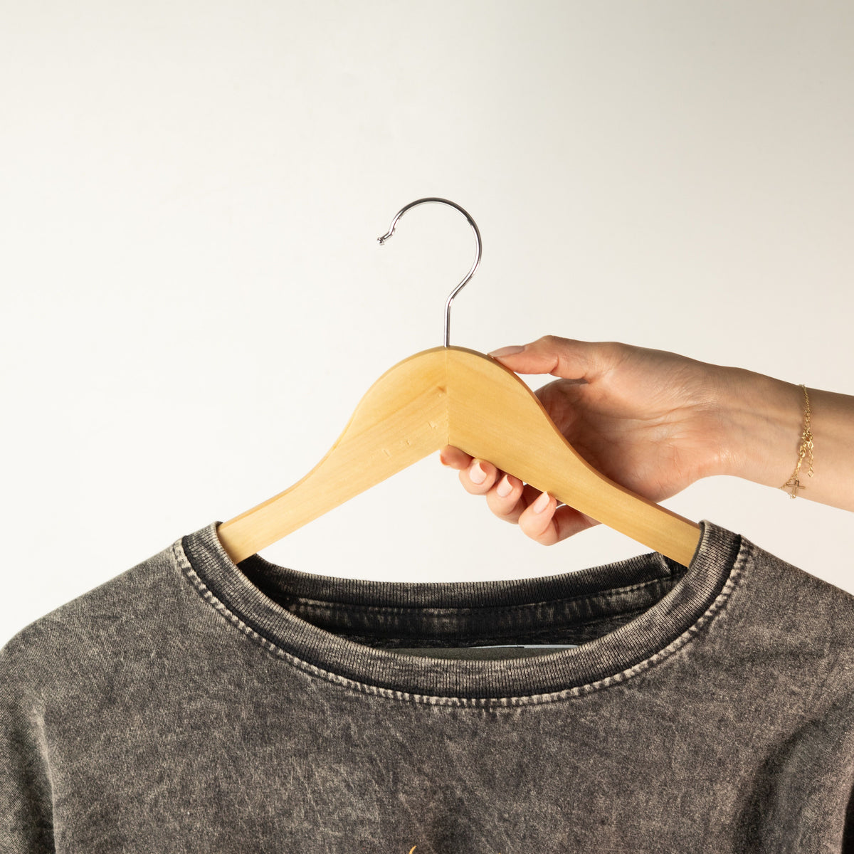 Nomad Sari - Standard Hanger - 44cm - product image 2