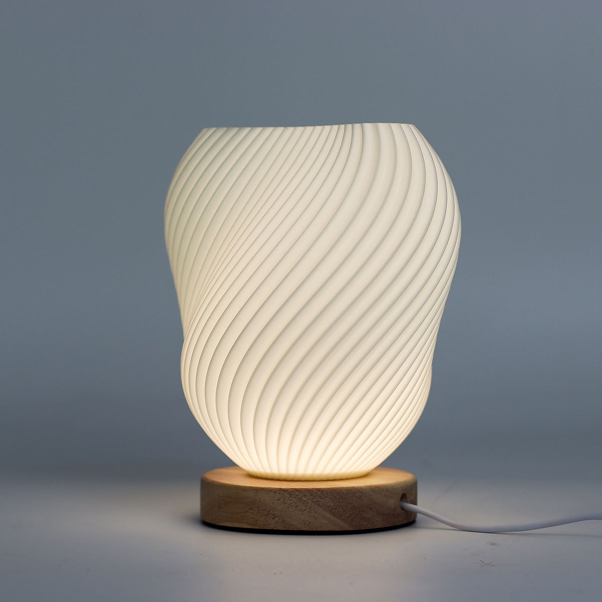 New Wave Lamp - USB - 3 settings - Shell Twisted product image 3