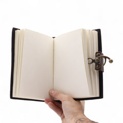 Leather Printed Notebook – Never Give Up On Your Dreams - 17.8×12.7 cm product image 3