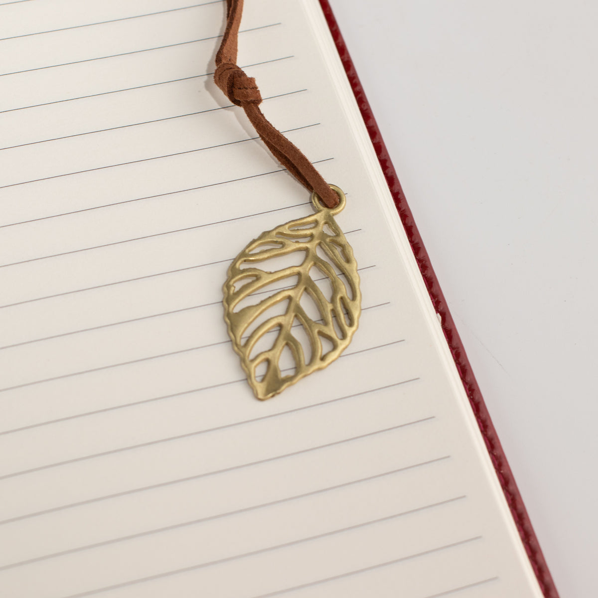 A5 Intention Note Book - LCD Wipe Screen - Red Leather Effect - 80 Leafs - product image 2