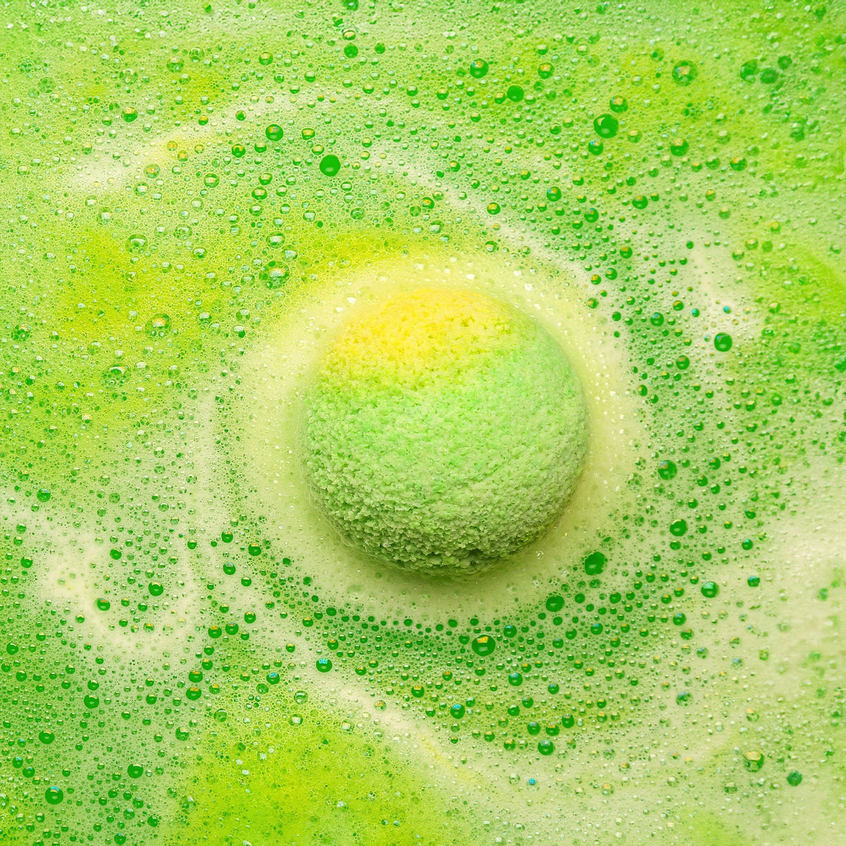 Set of 3 Peppermint & Tea Tree Bath Bombs product image 4