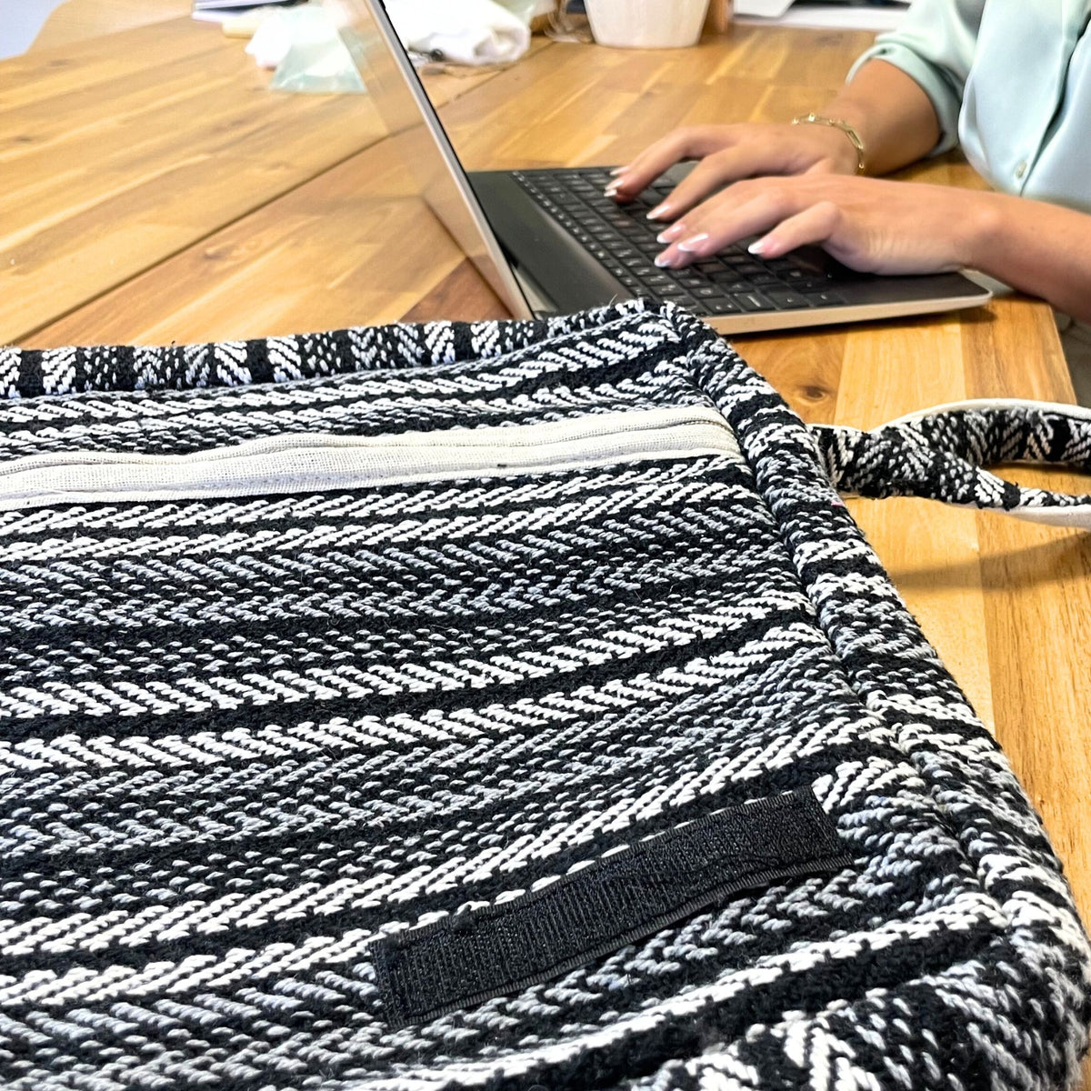 Soft Banjar Laptop Bag - Grey Strips product image