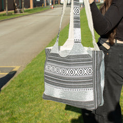 Nomad Sari Jacquard Natural Wander Muse Bags - Urban Caravan product image 9