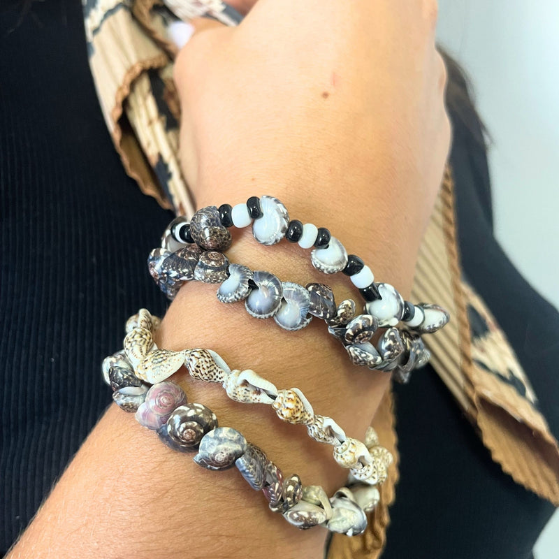 Handmade Friendship Bracelets - Tiny Besti Beach Shells (asst) product image