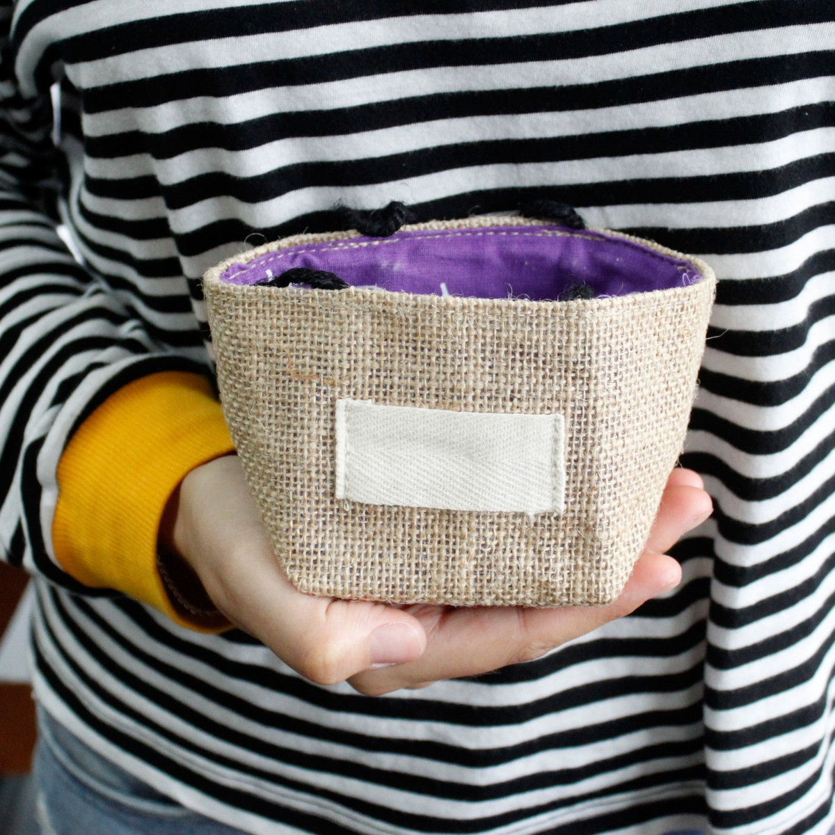 Natural Jute Cotton Gift Bag - Black Lining - Medium - product image 4
