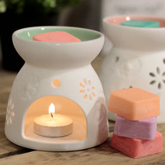 Wax Melter with Four Soy Wax Melts product image 23
