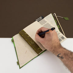 Lokta Bold Floral Bamboo Lock Notebook – Medium (15x12cm) – 45 Leaves – Moss Green product image 2