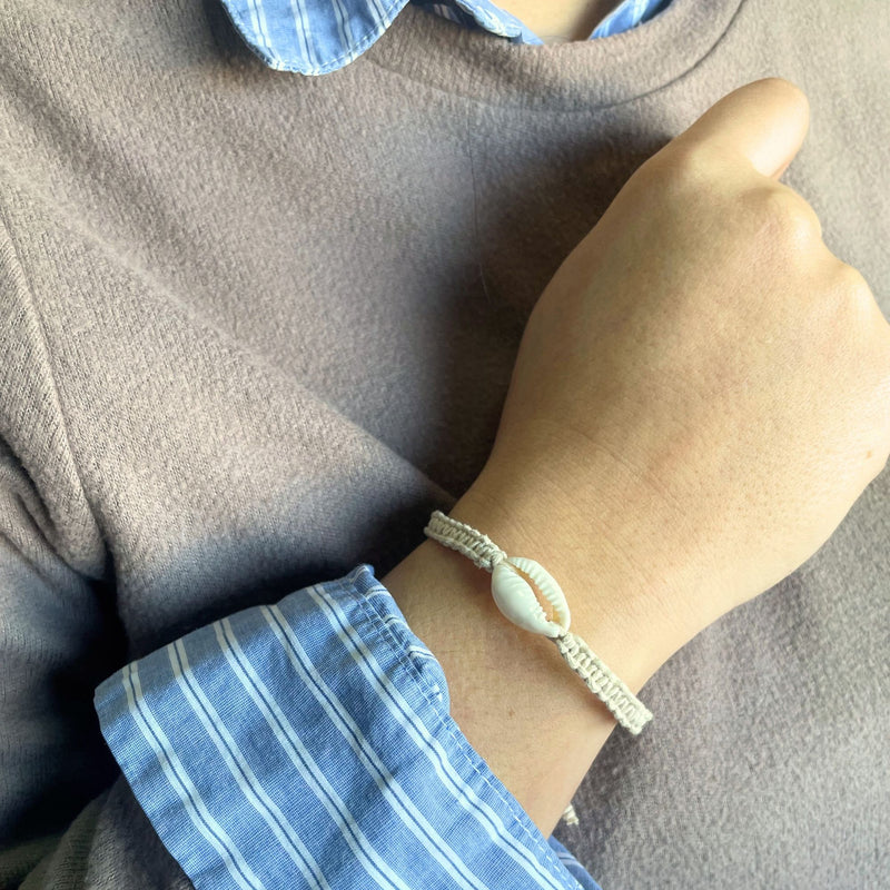 Handmade Friendship Bracelets - Cowrie Chums Shell (asst) product image