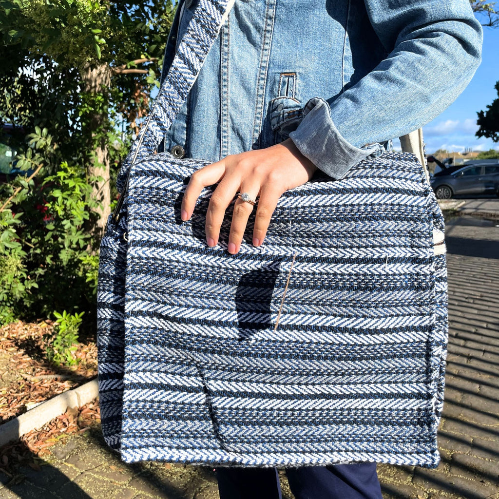 Soft Banjar Laptop Bag - Blue Strips product image 3