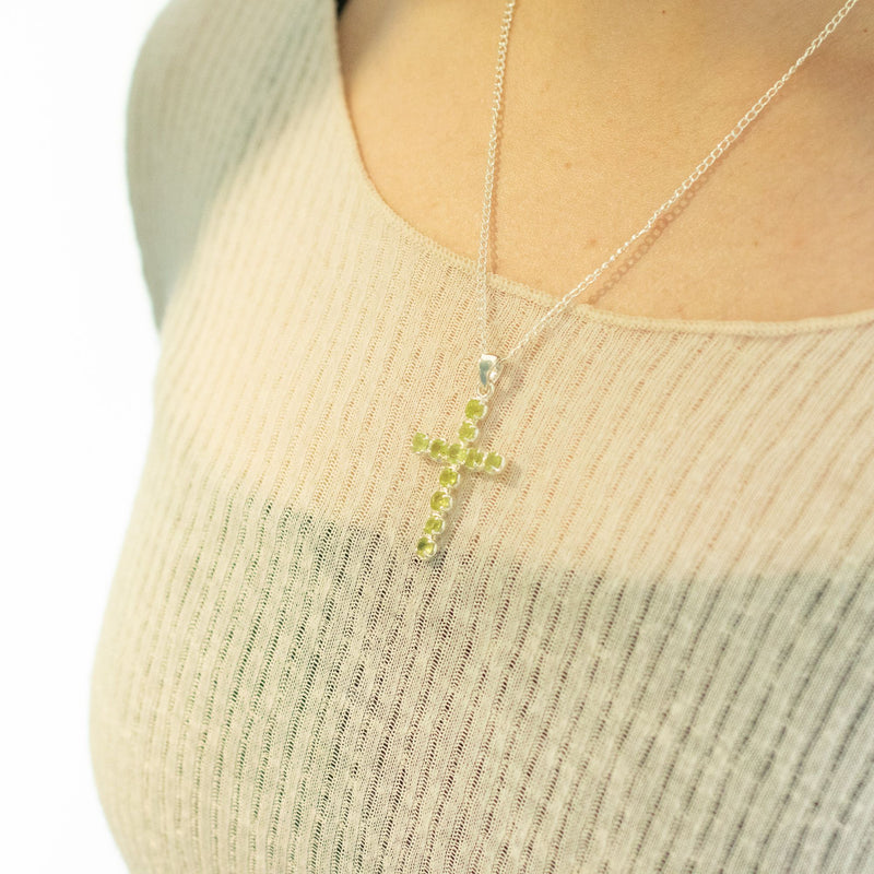 Indian Devotional Pendant - Silver Plated (45cm Chain)- Peridot Crucifix product image