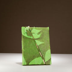 Lokta Bold Floral Bamboo Lock Notebook – Medium (15x12cm) – 45 Leaves – Moss Green product image 3