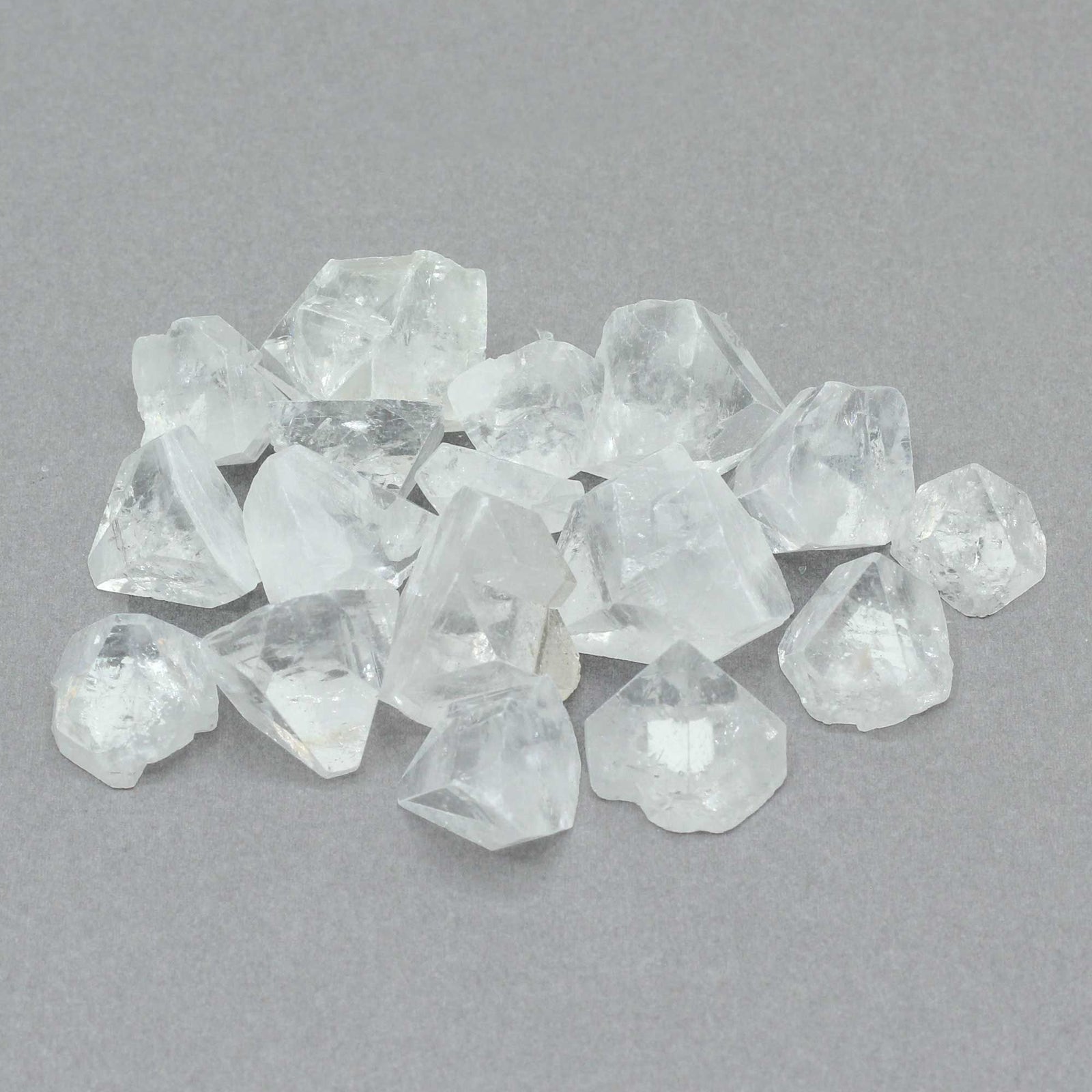 Apophyllite Tips Med Size (12-20mm) - 100gms product image