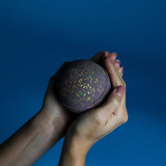 Dubai Bath Bomb - Emerald Oudh Truffle product image 3