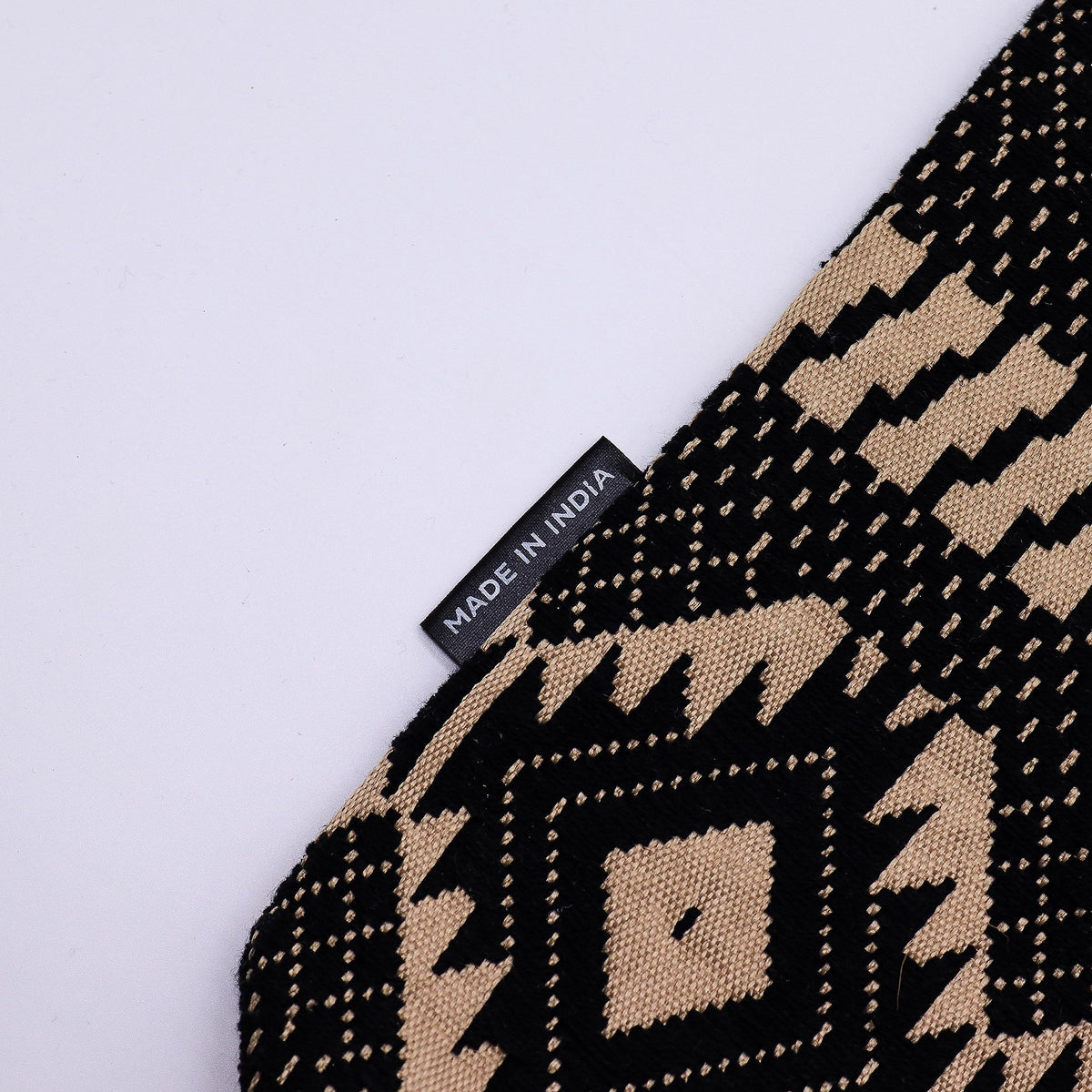 Nomad Sari Jacquard Natural Nomad Carryall Bags - Desert Loom product image 2