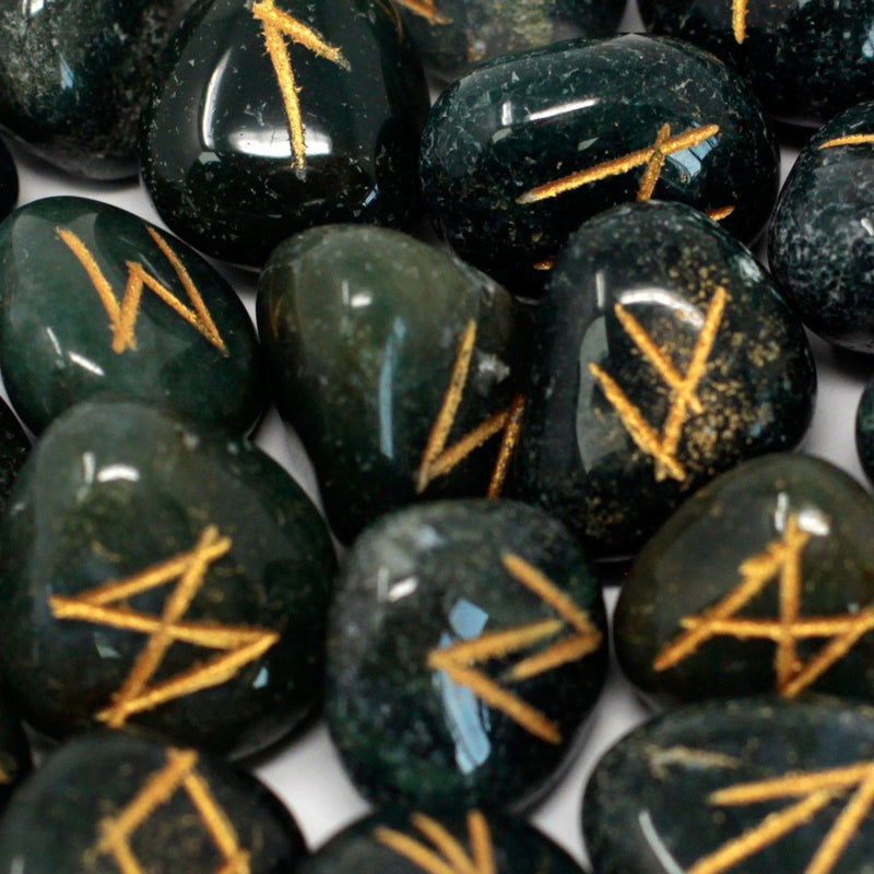 Runes Stone Set in Pouch - Bloodstone product image