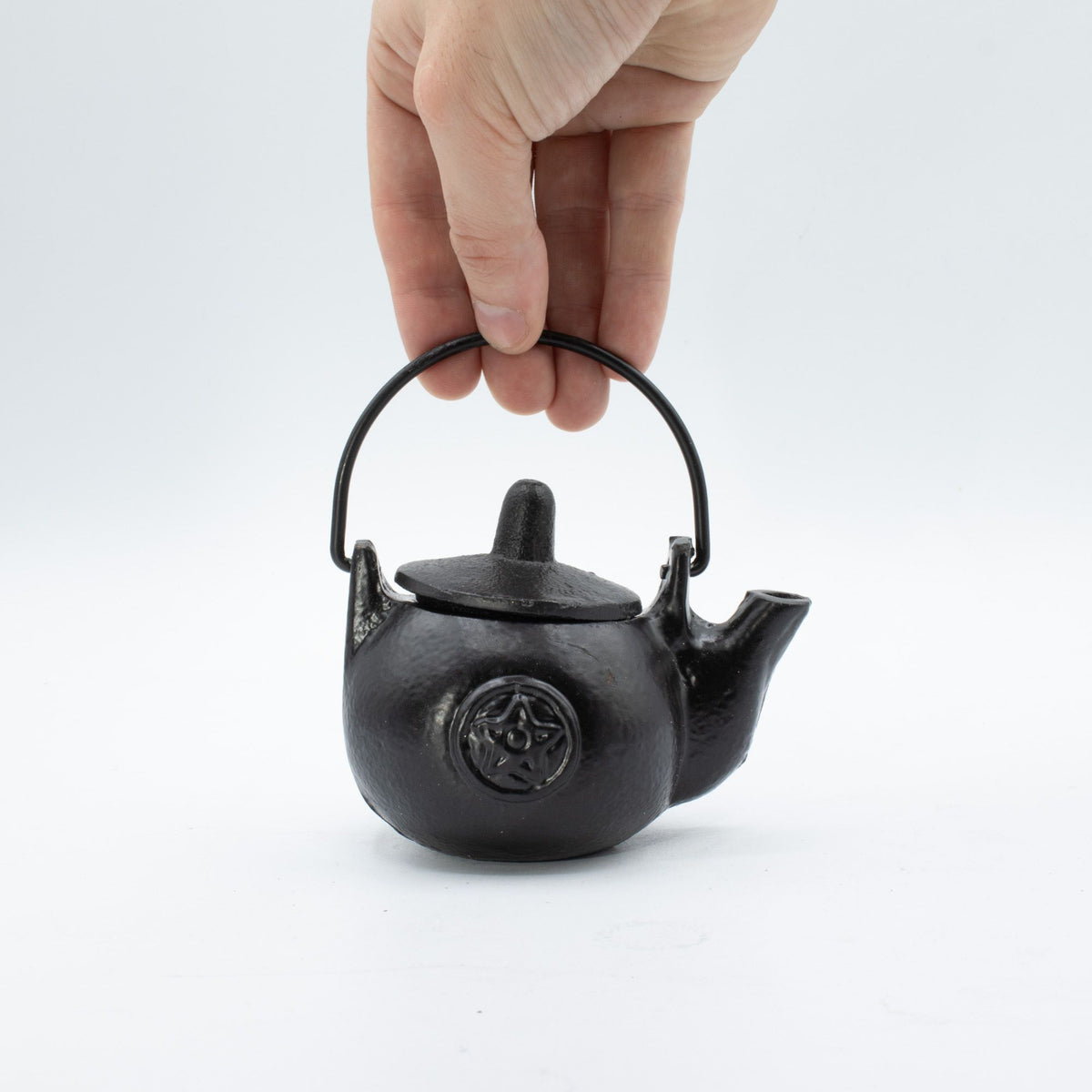 Small Cast Iron Ritual Pot with Pentagon 8x8x10cm product image 5