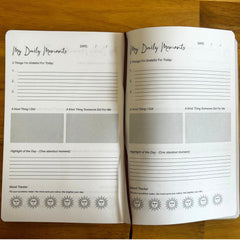 Black Gratitude Journal with Silver Lining - 120 pages - I am Thankful For product image 2