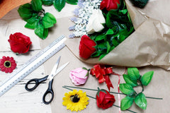 Craft Flower Leaf Decor Aprox 60 pieces (110g) product image 5