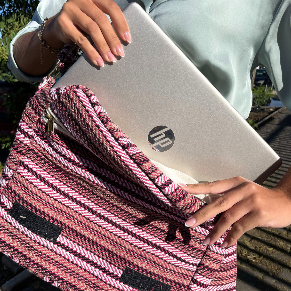 Soft Banjar Laptop Bag - Soft Pink product image 2