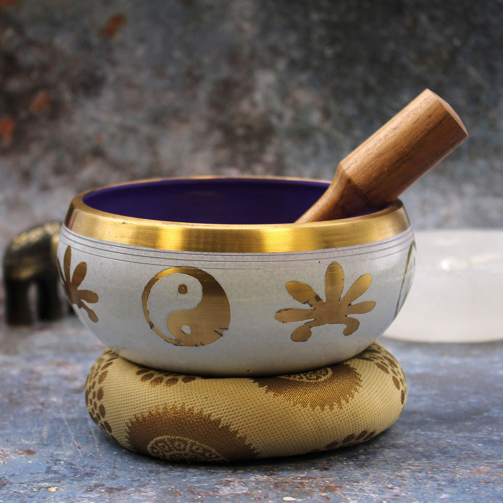 Lrg Yin & Yang Singing Bowl Set- White/Purple 14cm product image 5