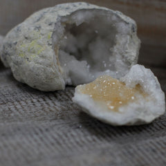 Calsite Geodes - 10-12 cm product image 4