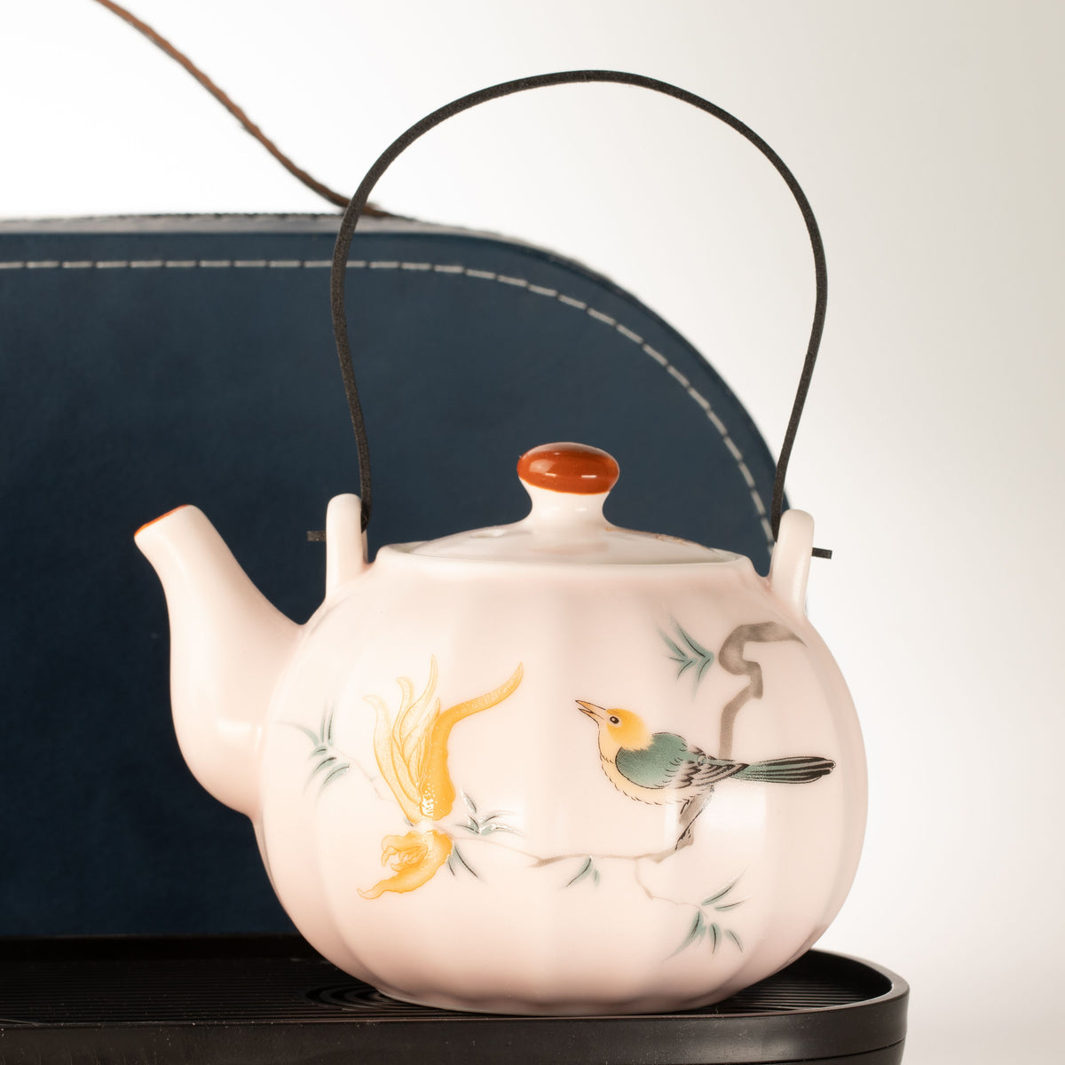 Travel Teapot Set & Four Cups - Pink Vintage Pumpkin Style - product image 3
