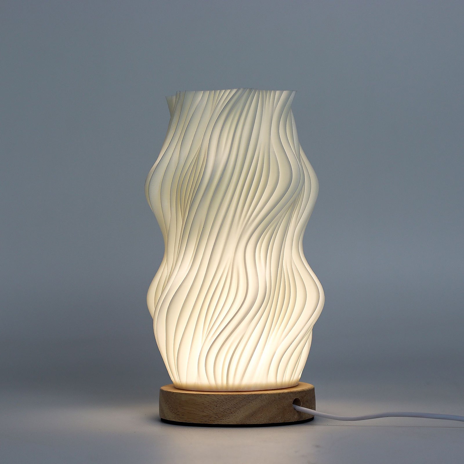 New Wave Lamp - USB (C) - 3 settings - Star Twisted product image