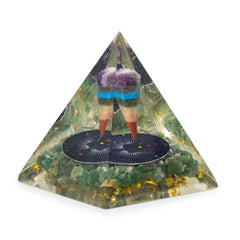 Med Organite Pryamids 7x6cm - Pendulum - Green Adventurine Chips product image