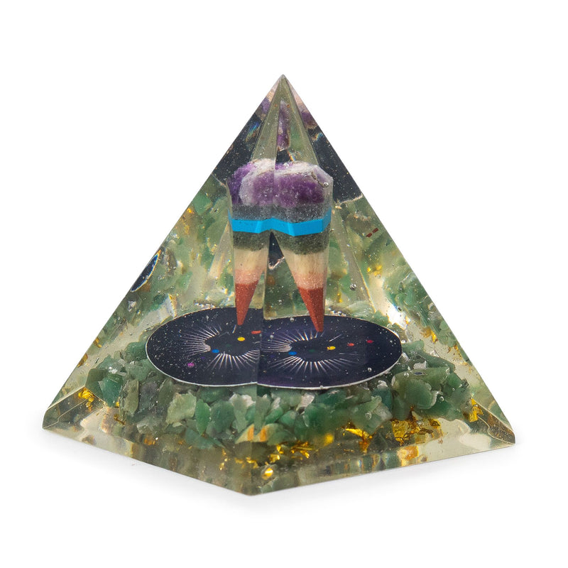 Med Organite Pryamids 7x6cm - Pendulum - Green Adventurine Chips product image
