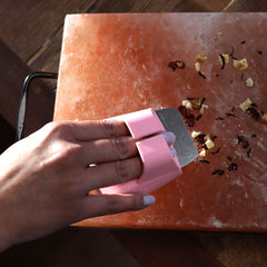 Himalayan Salt Block Cleaning Brush (assorted colours) product image 4