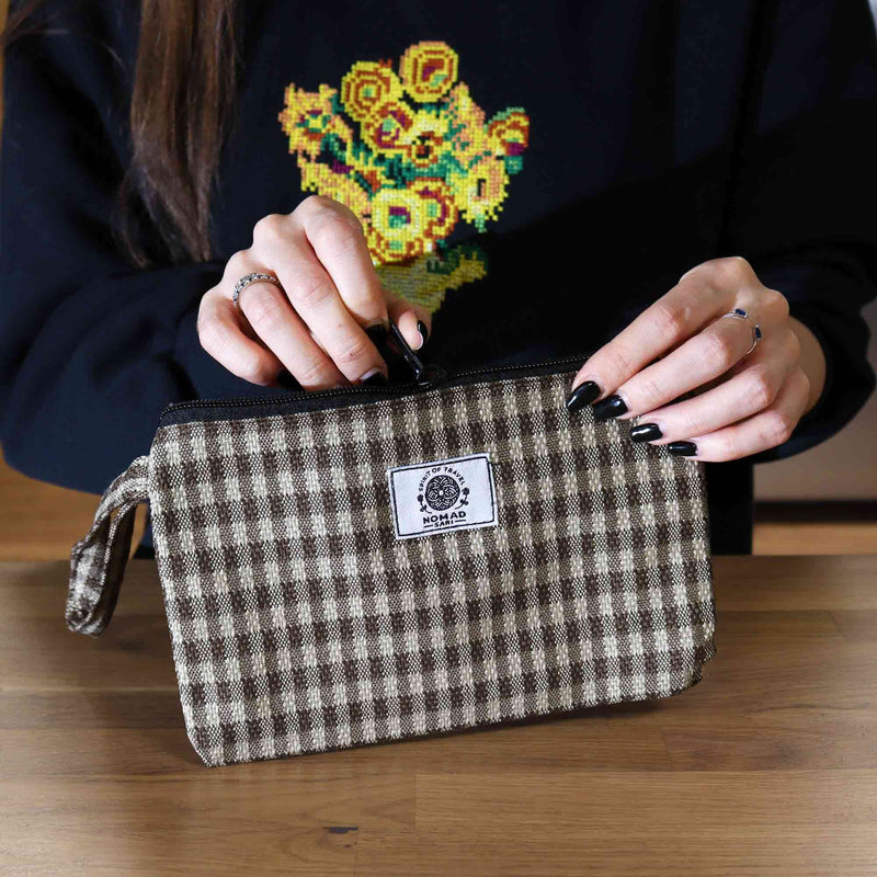 Soft & Natural Handy Gift Pouches & Loop - (assorted materials) -20x13cm product image