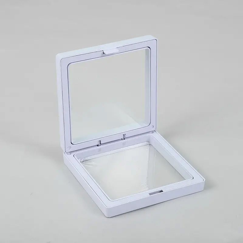 Small 3D Floating Frame Display 7x7cm - White product image