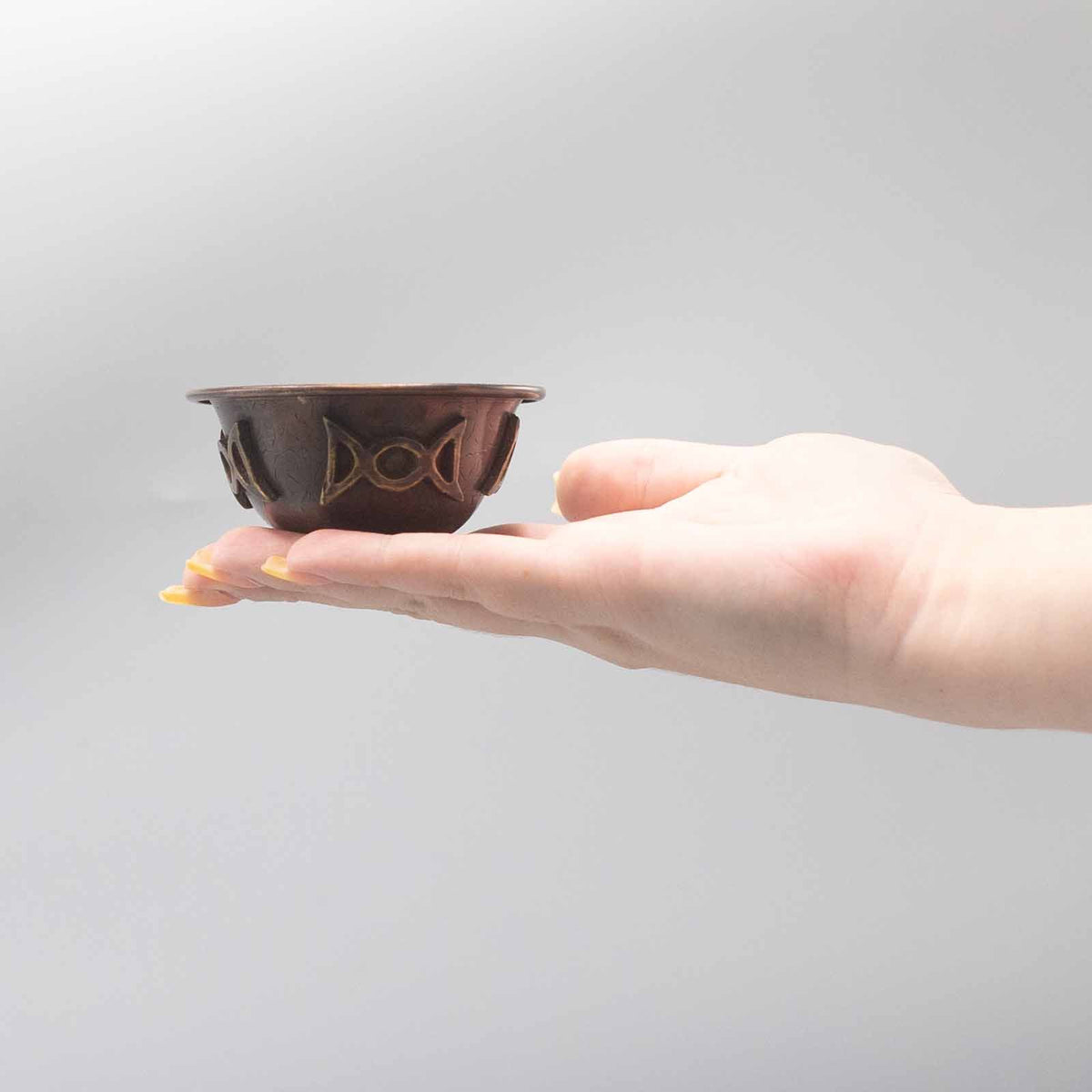Antique Copper Ritual Bowl with Triple Moon 8x4cm product image 2