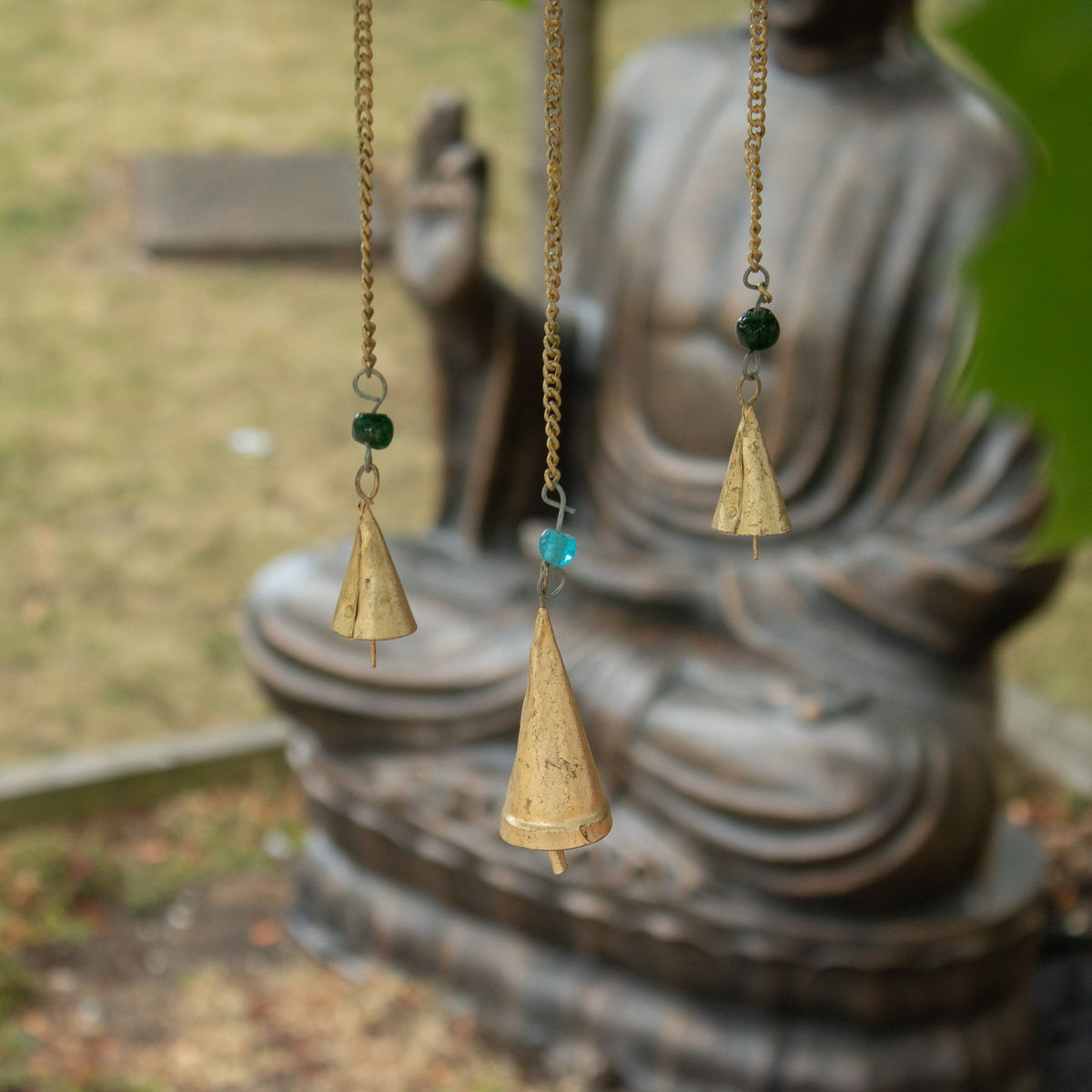 Indian Chimes - Hamsa Sm Mirror 3 Bells product image 3