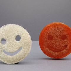 Happy Scrub Soap - Raspberry & Pomegranate product image 4