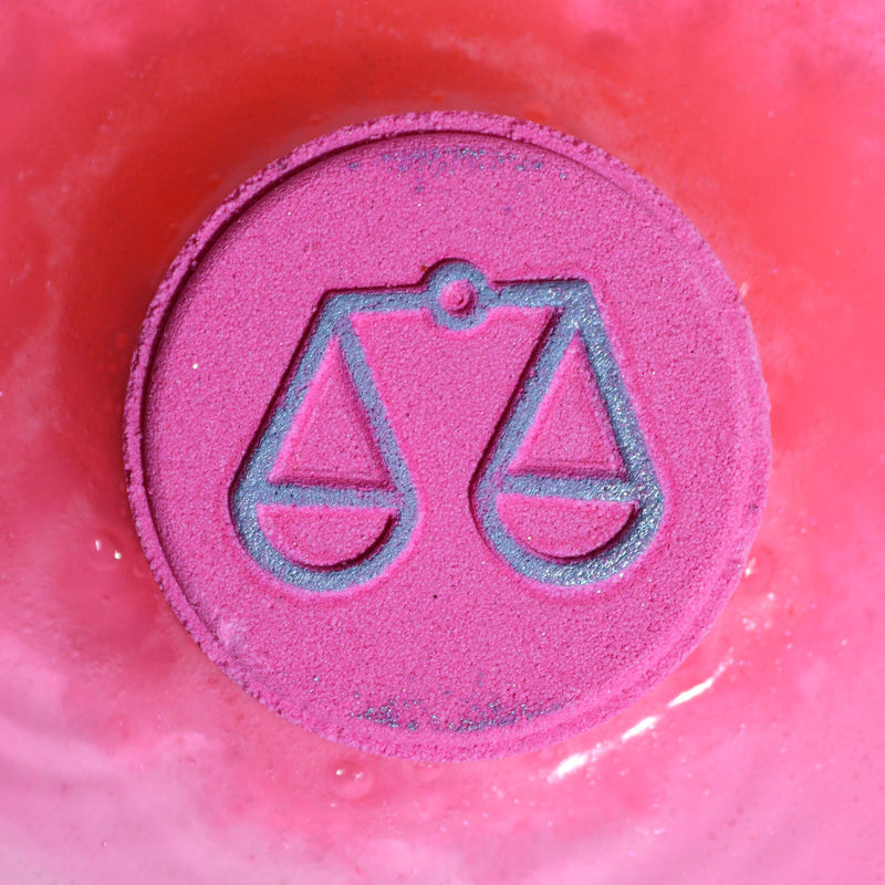 Set of Zodiac Bath Fizzers with Horoscope - Libra product image