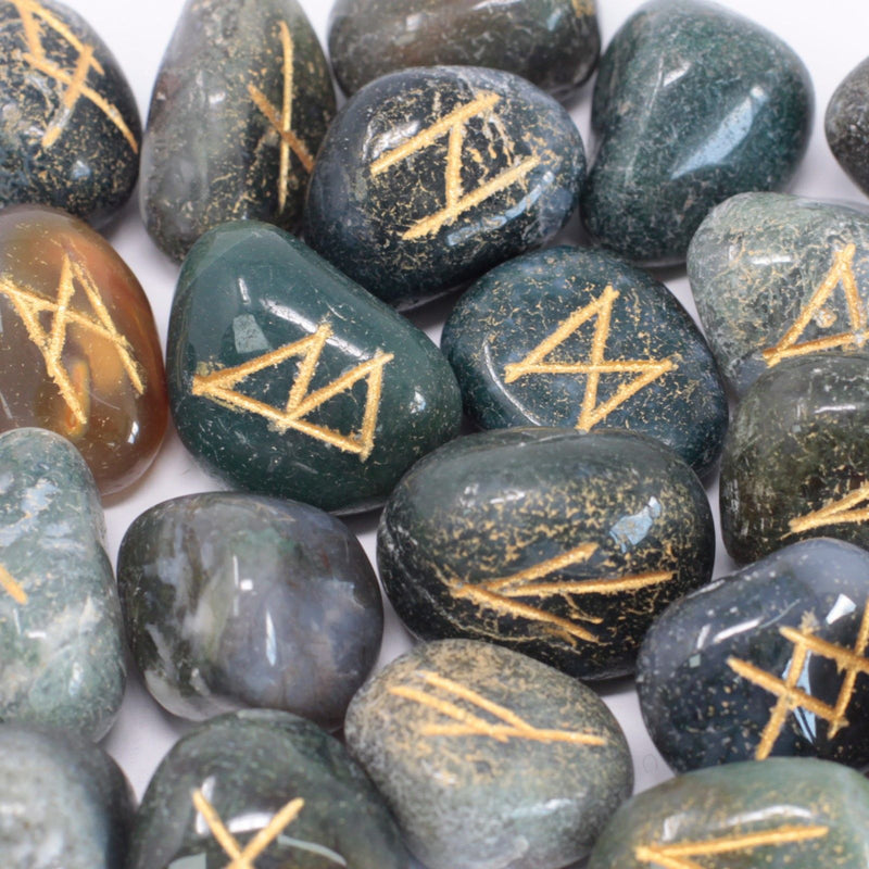 Runes Stone Set in Pouch - Moss Agate product image
