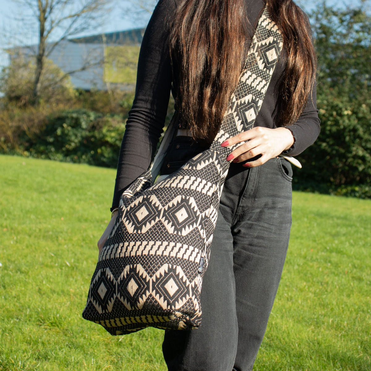 Nomad Sari Jacquard Natural Nomad Carryall Bags - Desert Loom product image 5