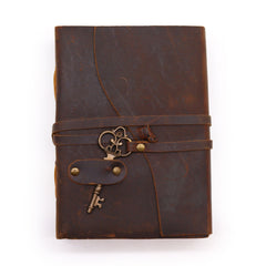 Oiled Leather & Key - 200 pages decle-edged - 13x18cm product image