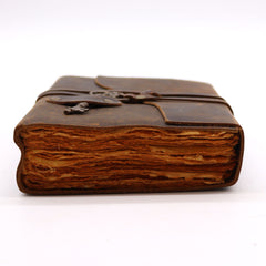 Oiled Leather & Key - 200 pages decle-edged - 13x18cm product image 5