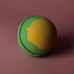 Set of 3 Apple Pie & Custard Bath Bombs product image 3