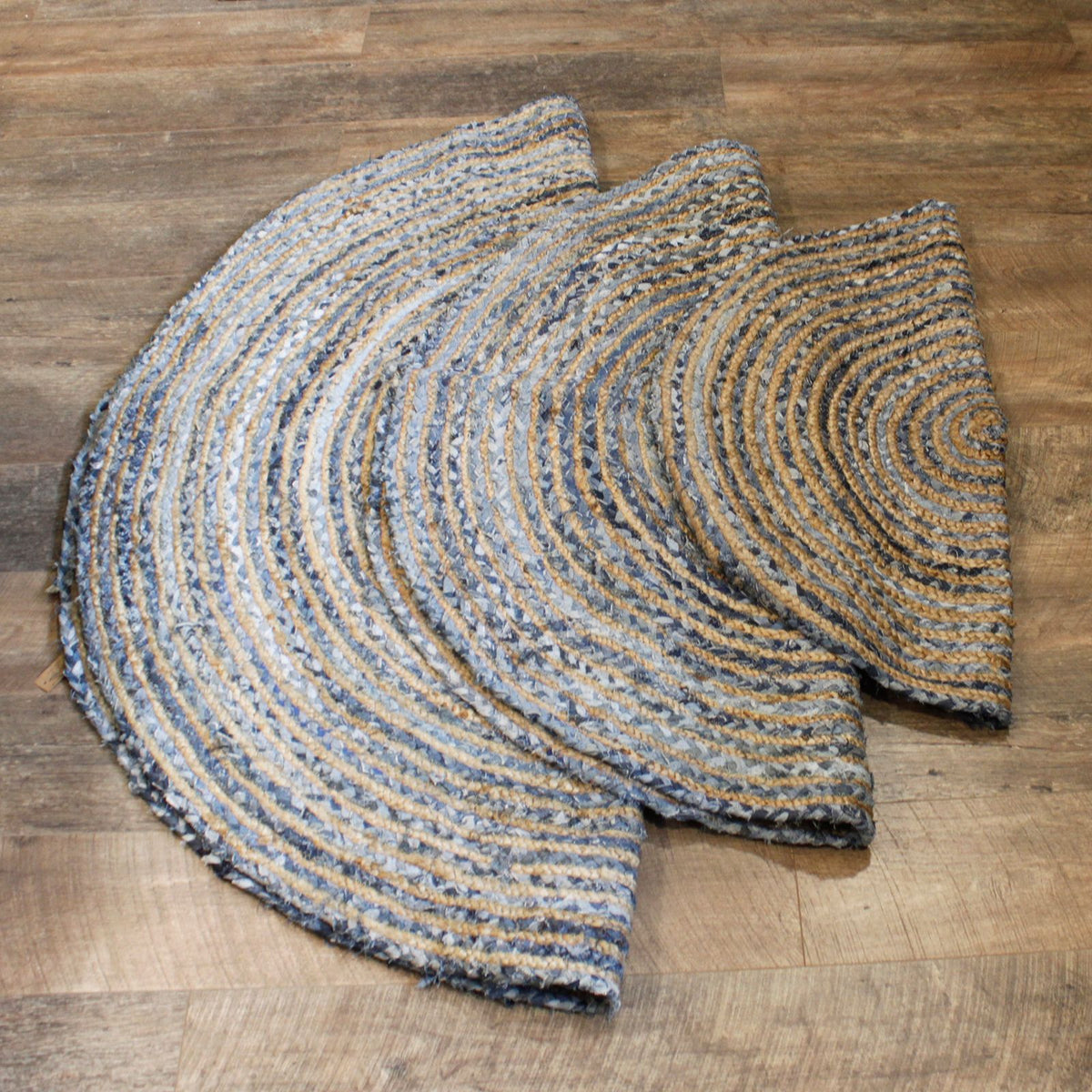 Round Jute and Recycle Denim Rug - 120 cm product image 3