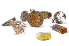 Orgonite Power Pendant - Good & Evil - Hamsa product image 3