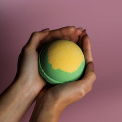Set of 3 Apple Pie & Custard Bath Bombs product image 2
